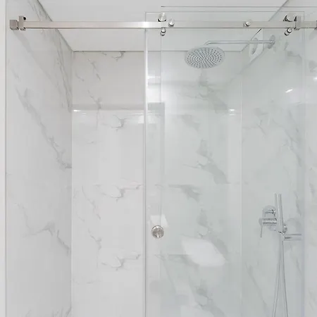 Private Garden Oasis, A Charming Flat In Bonfim Fouto