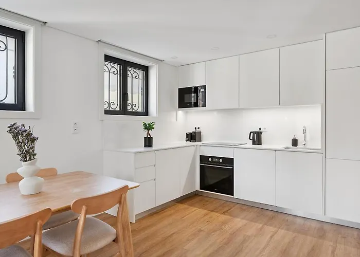 Apartamento Private Garden Oasis, A Charming Flat In Bonfim